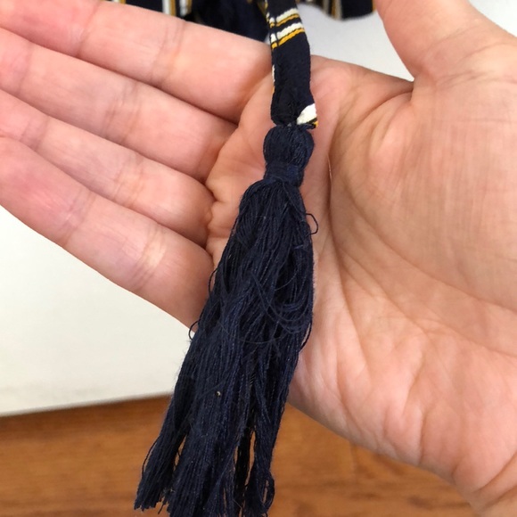 Striped shorts with elastic band - Picture 2 of 4